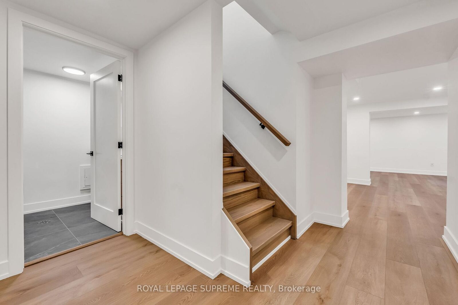 Property Photo: 485 Anthony Drive Basement ON L6J 2K6