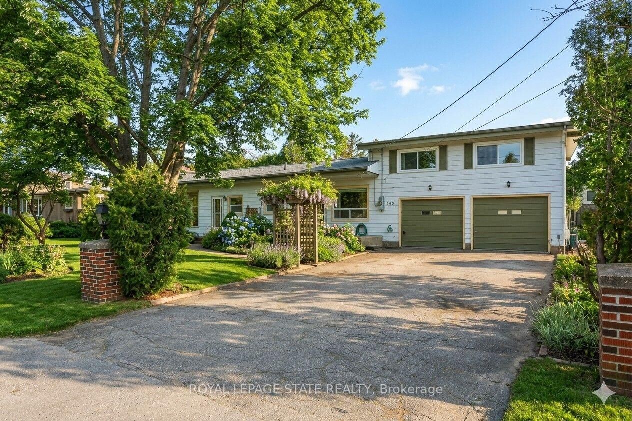 Property Photo: 405 Bartlett Avenue B ON L3M 2N5