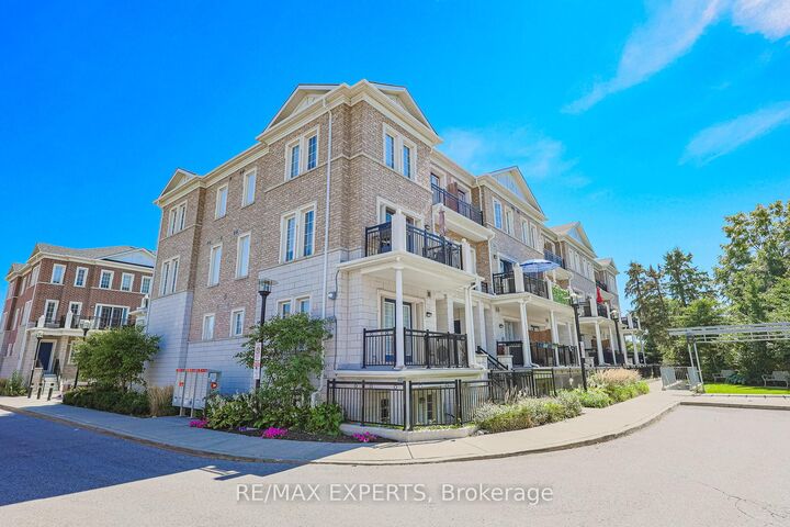 Property Photo: 26 Bruce Street W B11 ON L4L 0H4