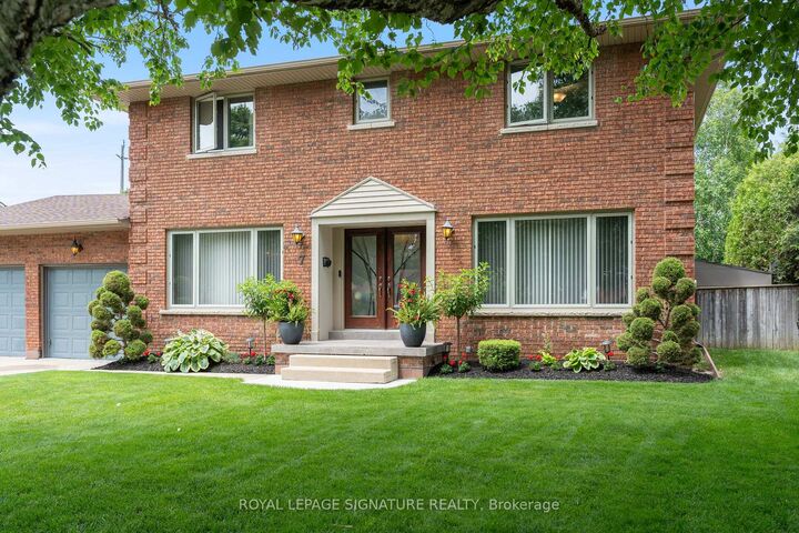 Property Photo: 7 Thomson Road ON N3Y 5A2