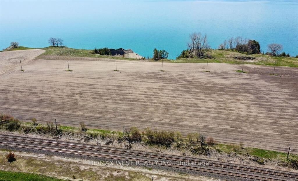 Property Photo:  0 Lakeshore Road  ON L1B 0E9 