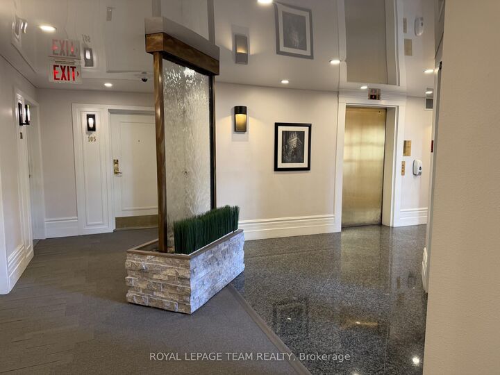 Property Photo:  550 Cambridge Street S 102  ON K1S 5N3 