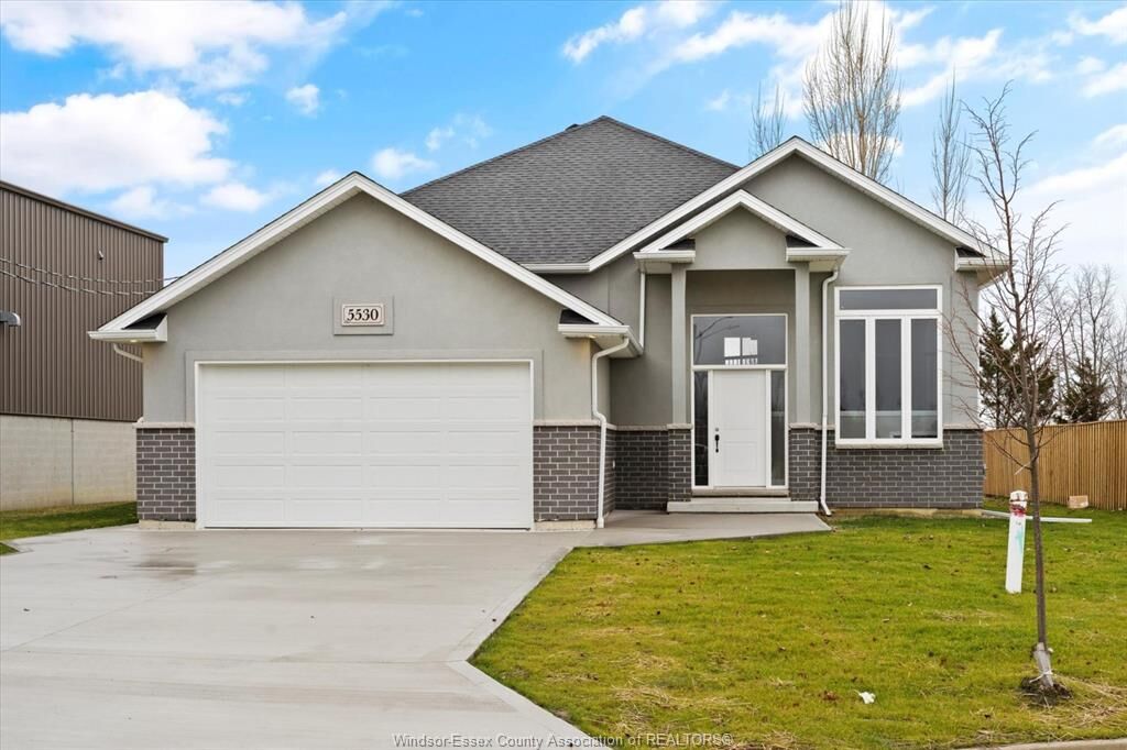 Property Photo: 4511 Ursula ON N0P 1J0