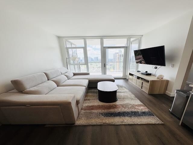 Property Photo: 10750 135A Street 1905 BC V3T 4E2