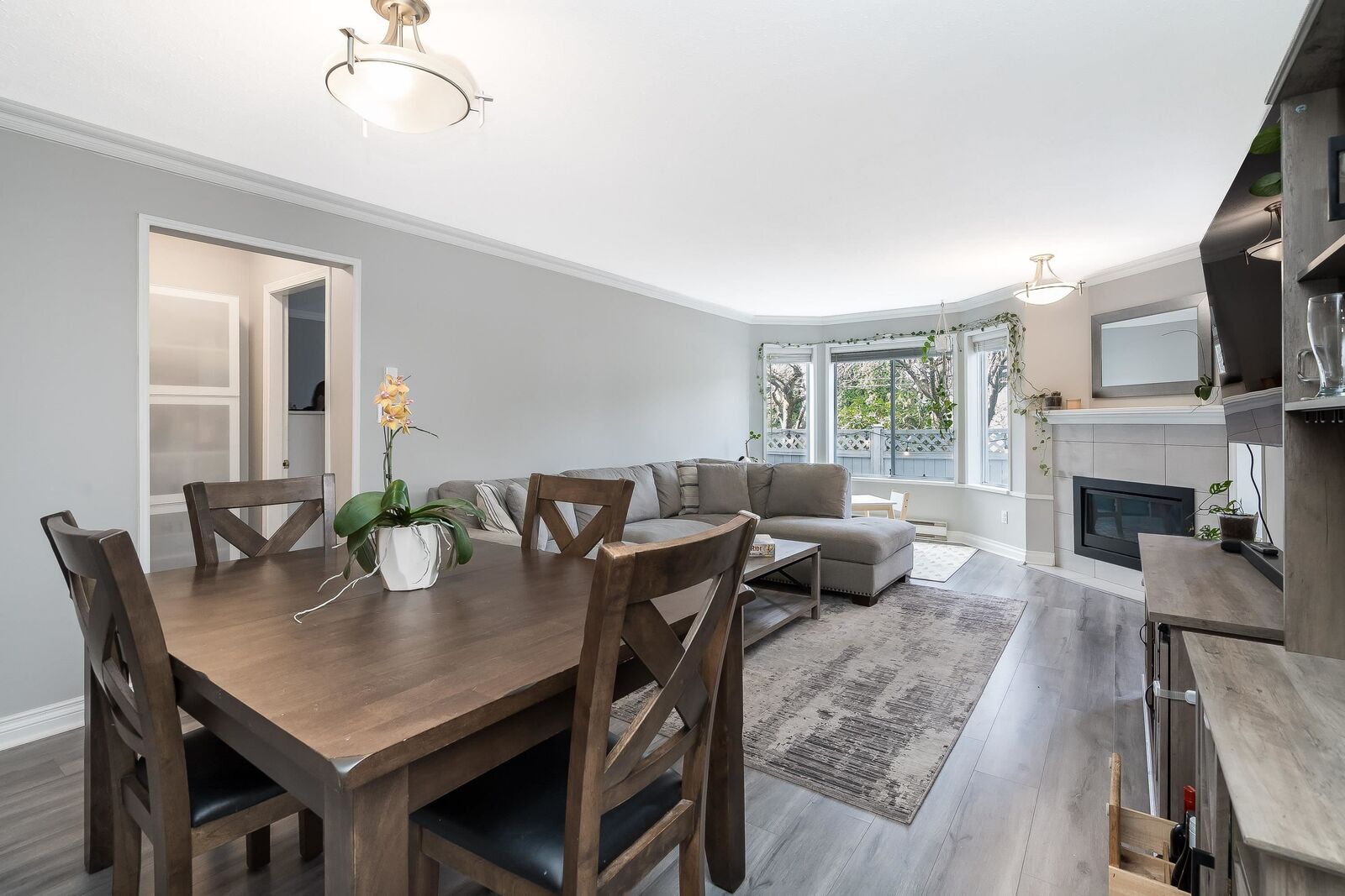 Property Photo: 3088 Flint Street 103 BC V3B 4H5