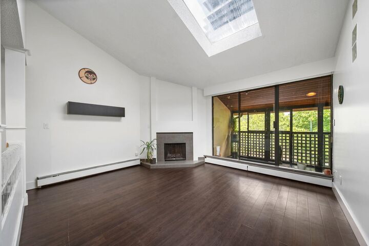 141 W 13th Street 304 — photo 1
