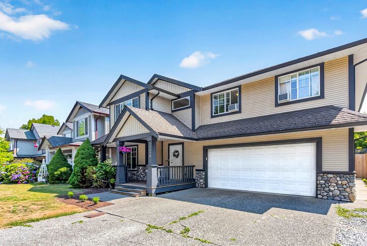 Property Photo:  11420 236 Street  BC V2W 2A3 