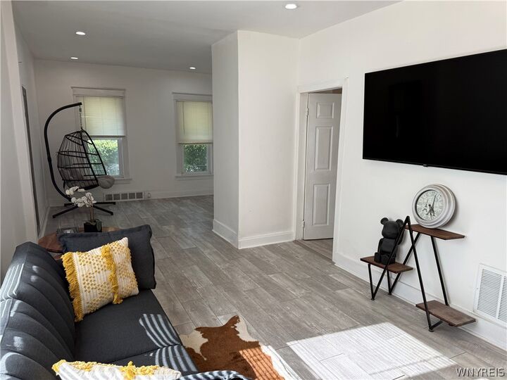 Property Photo: 1246 Calumet Avenue NY 14305