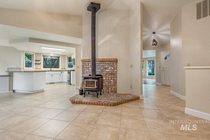 Property Photo: 9922 W Aladar Ct ID 83704
