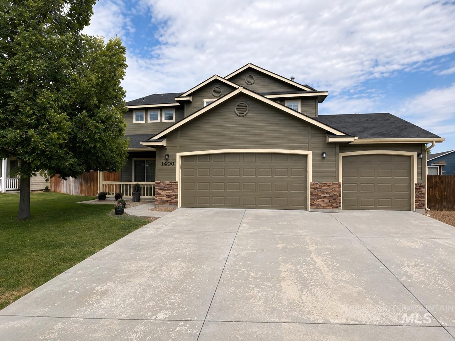Property Photo: 1400 NW Dry Creek ID 83647