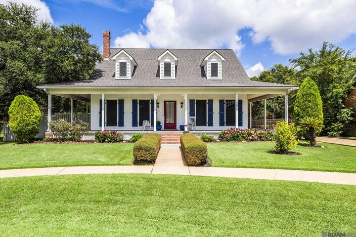 Property Photo: 103 Prosperity Cir LA 70508