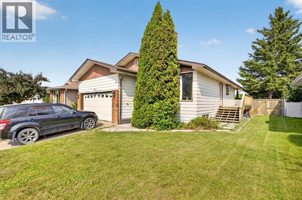 Property Photo:  5509 57 Avenue  AB T4H 1K1 