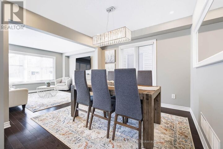Property Photo:  1001 Manege Street  ON K2S 0Y7 