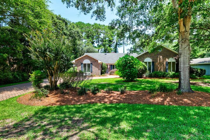 Property Photo:  466 Country Club Dr.  SC 29585 
