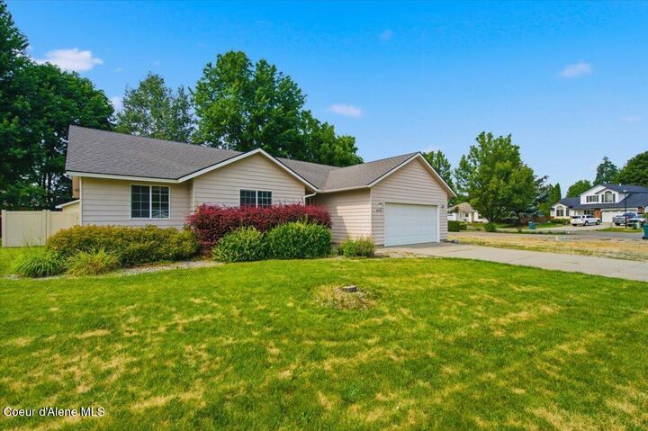 Property Photo:  8479 N Summerfield Loop  ID 83835 
