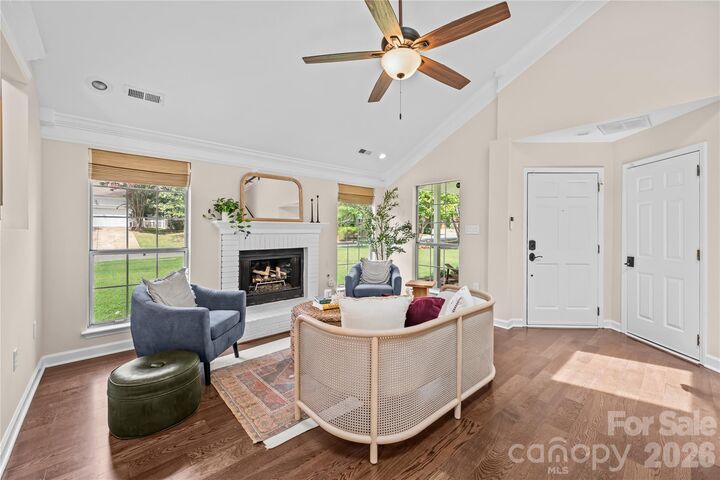 Property Photo:  819 Mill Creek Lane  NC 28209 