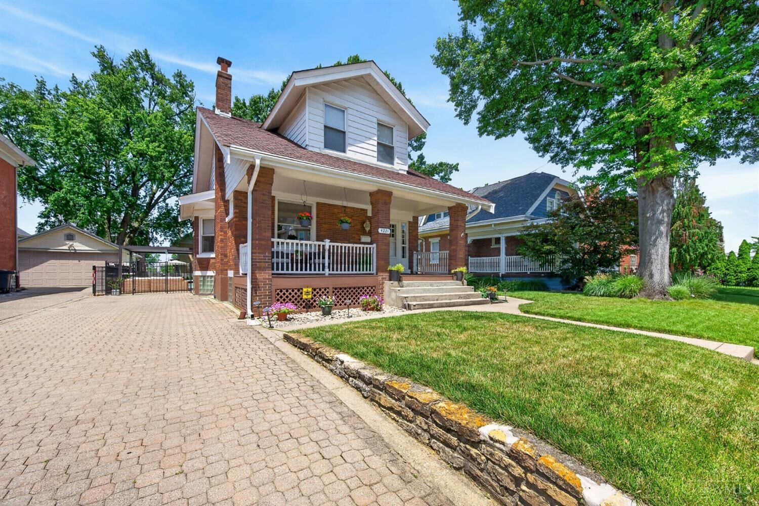 Property Photo: 4221 Sullivan Avenue OH 45217