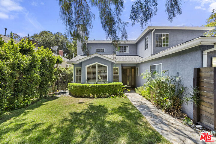 Property Photo:  4555 Don Pio Dr  CA 91364 