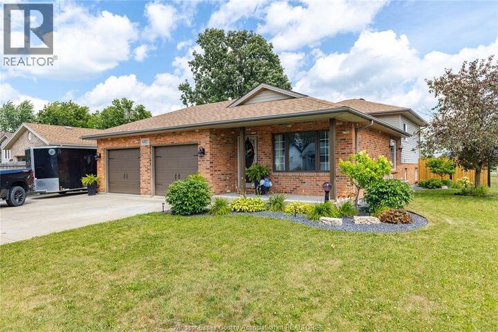 Property Photo: 682 Richmond ON N9V 3Z6