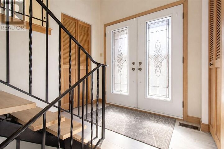 Property Photo:  2288 Muriel Crescent  ON P3E 4W4 