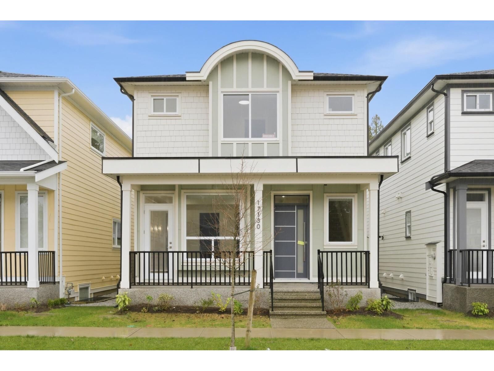 Property Photo: 17130 1 Avenue BC V3Z 9R2