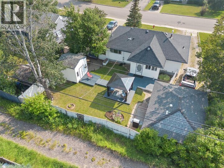 Property Photo: 1728 93 Avenue BC V1G 1E6