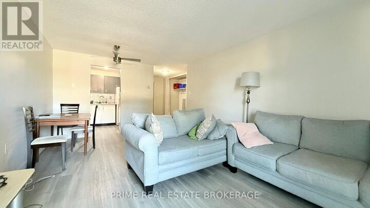 Property Photo: 626 First Street 204 ON N5V 2A2