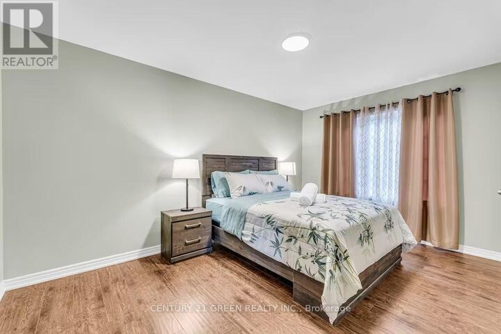 Property Photo: 5 Sunset Way ON L2V 0B6