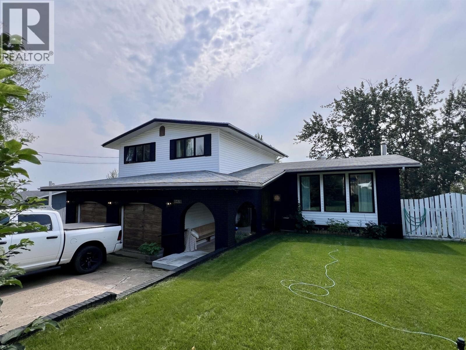 Property Photo: 5415 53 Avenue BC V0C 1R0