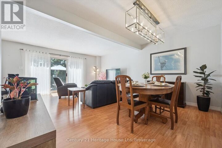 Property Photo:  15 Parkway North  ON N1H 3T4 