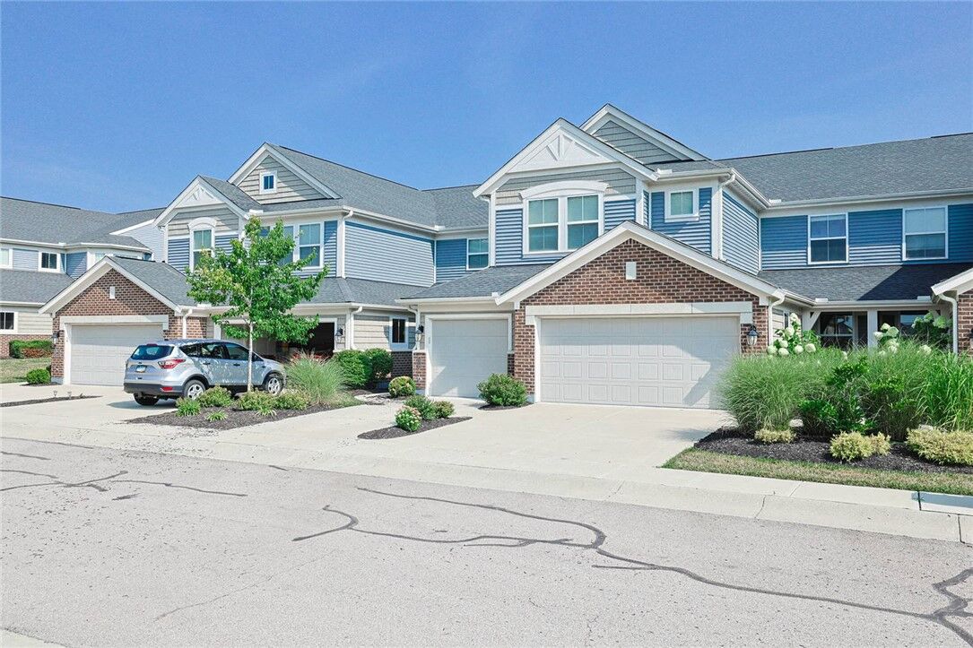 Property Photo: 4366 Fairway Lane OH 45036