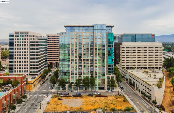 Property Photo: 38 N Almaden Blvd 1707 CA 95110