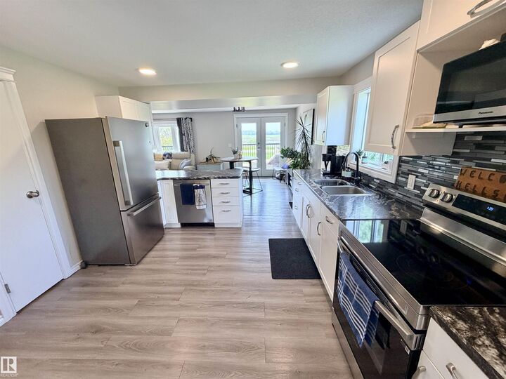 Property Photo:  58571 RR 90  AB T0A 3A0 