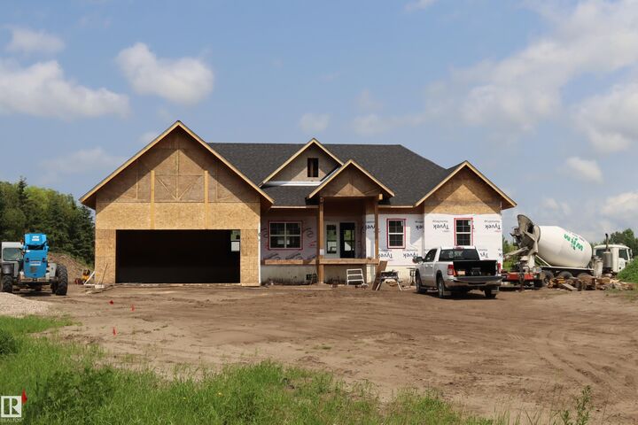 11-470008 Rge Rd 243A — photo 1