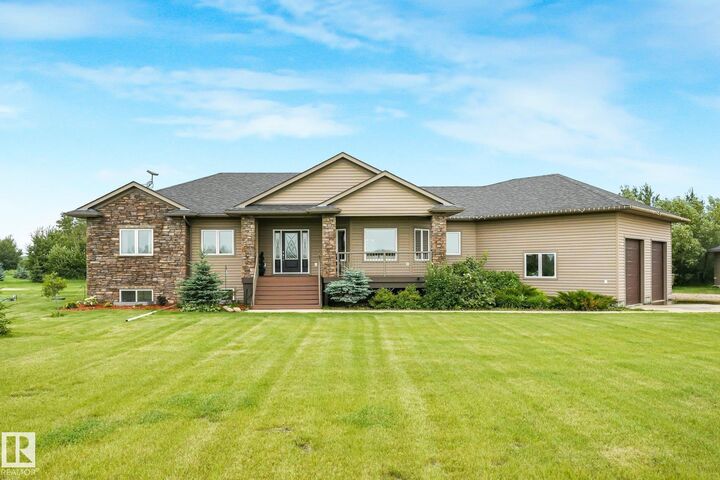 Property Photo: 14224 Twp 524 AB T9C 0A4