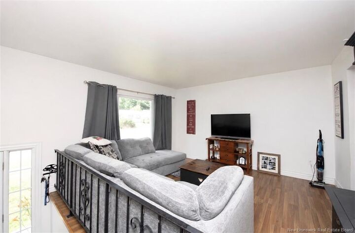 Property Photo:  64 Pasadena Drive  NB E1G 1H5 