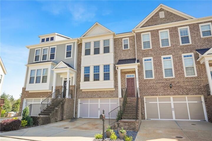 Property Photo: 826 Bexley Park Way GA 30126