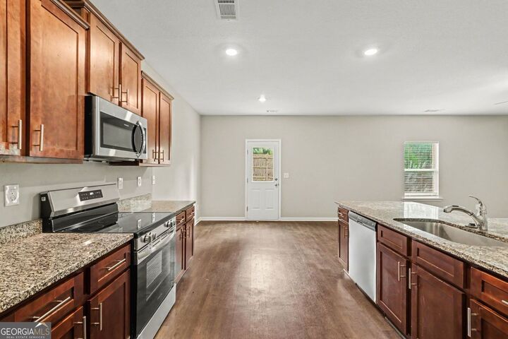 Property Photo:  4944 Bridle Run Trail  GA 30135 
