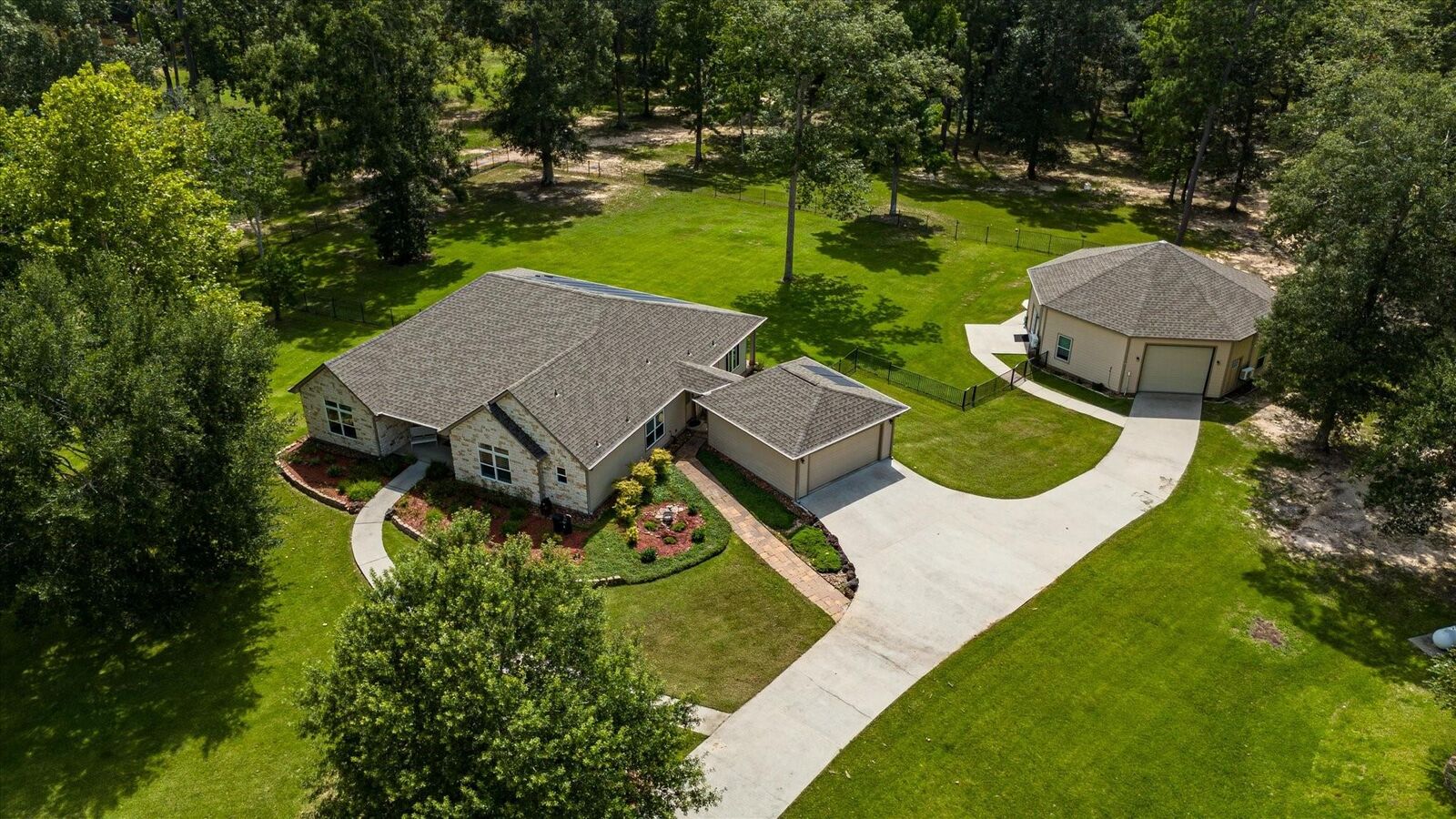 Property Photo:  26816 Vista Meadow Court  TX 77336 