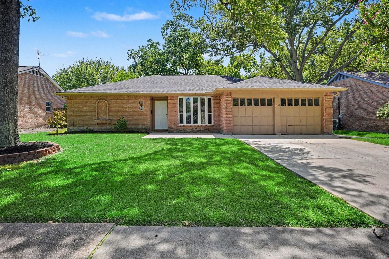 Property Photo:  1931 Westlake Road  TX 77062 