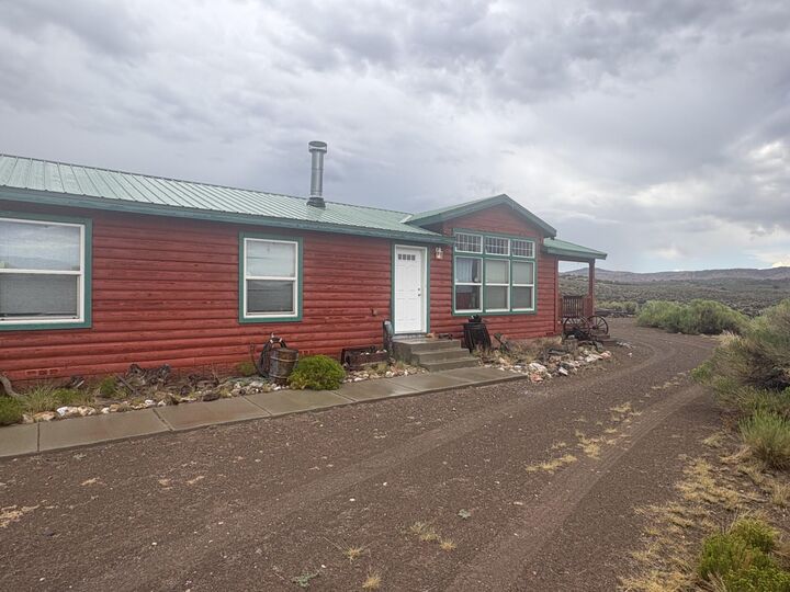 Property Photo:  1755 S 2200 E  UT 84759 