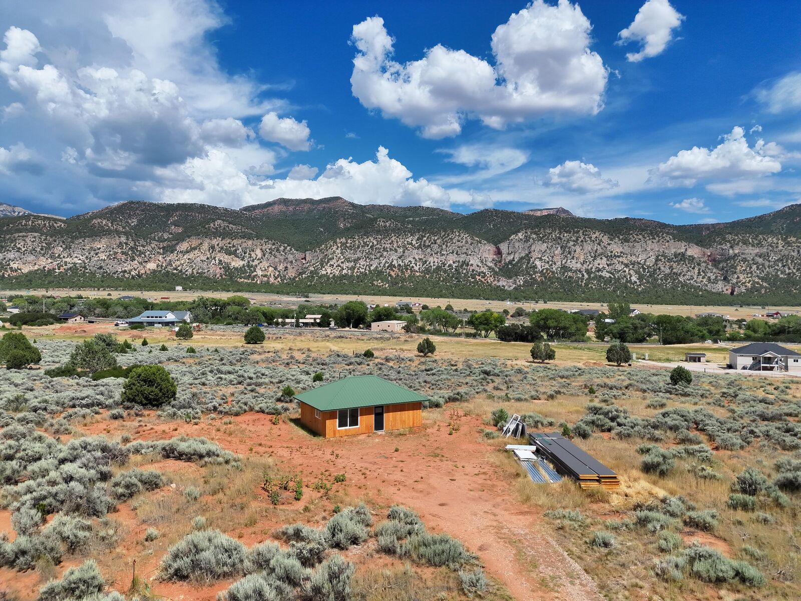 Property Photo: 1750 S 3000 E UT 84757