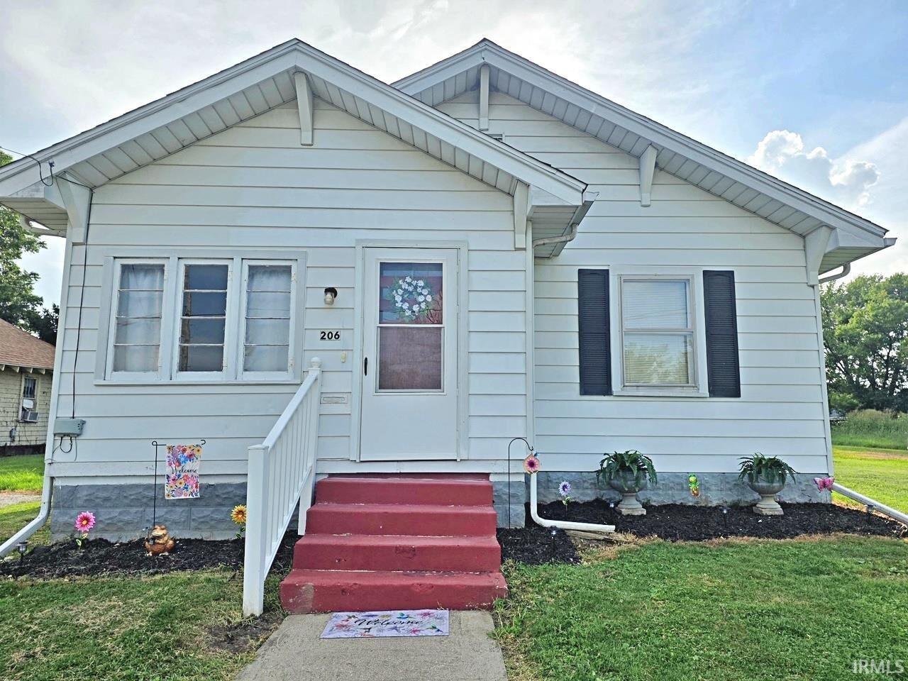 Property Photo: 206 N Meridian Street IN 47438