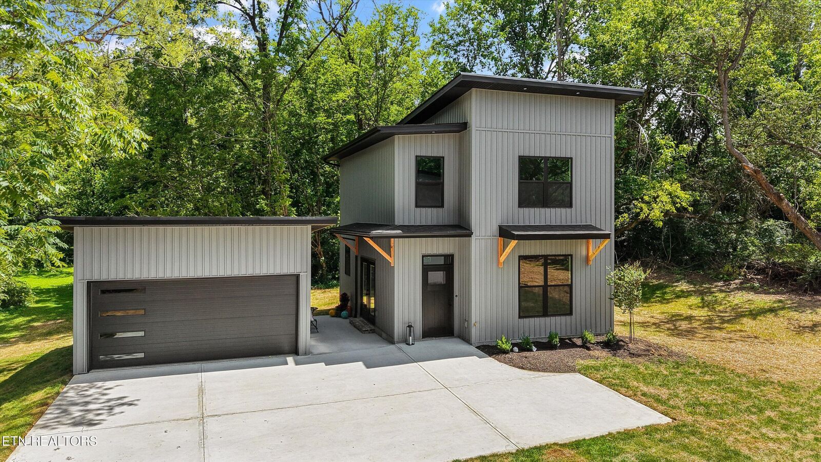 Property Photo:  2944 Beaumaple Way  TN 37917 