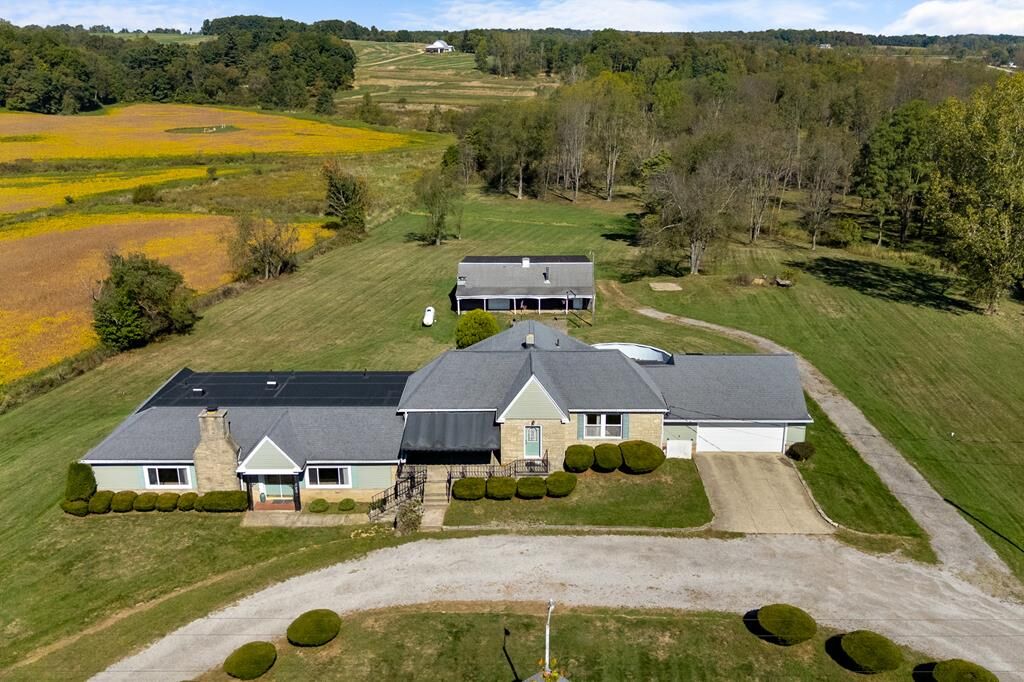 Property Photo:  820 Co Rd 30-A  OH 44805 