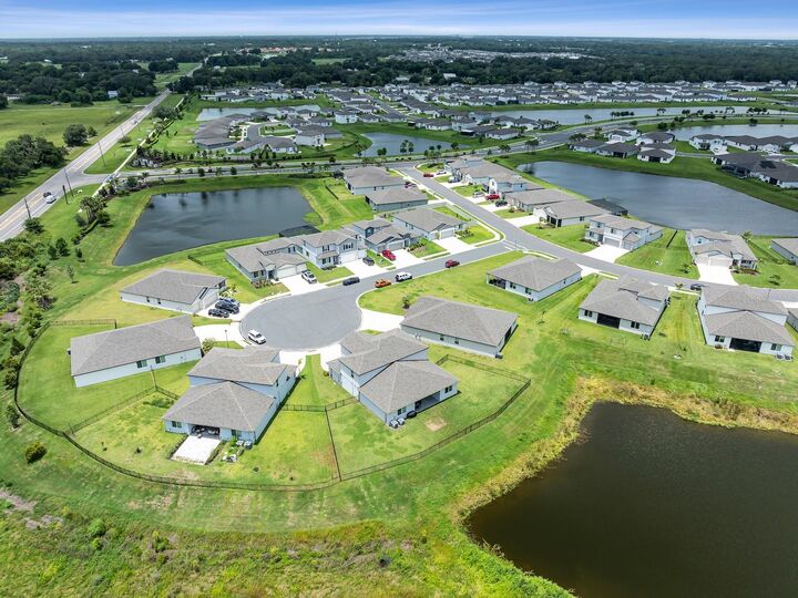 Property Photo:  7008 Norris Landing Place  FL 34219 