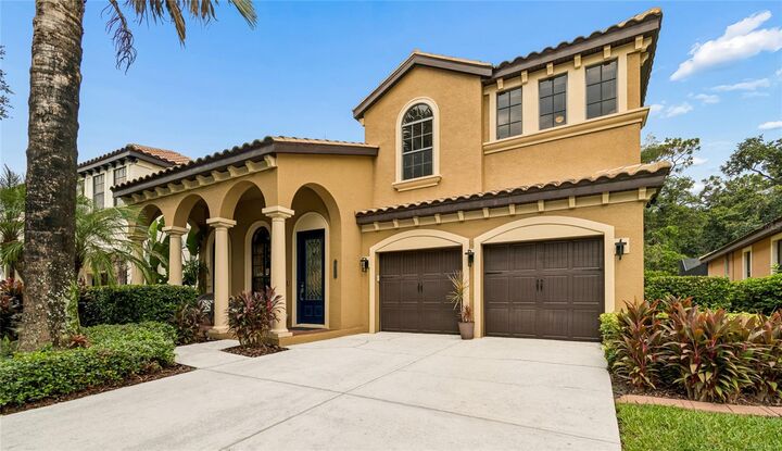 Property Photo: 20338 Chestnut Grove Drive FL 33647