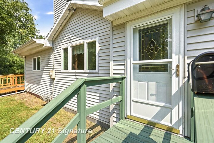 Property Photo: 408 W Capitol Street MI 48604