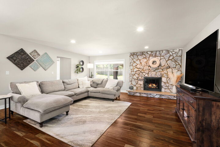 Property Photo:  N97w15817 Burr Oak Rd  WI 53022 