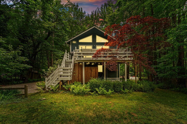 Property Photo: 7126 Ridgeway Street MI 49408